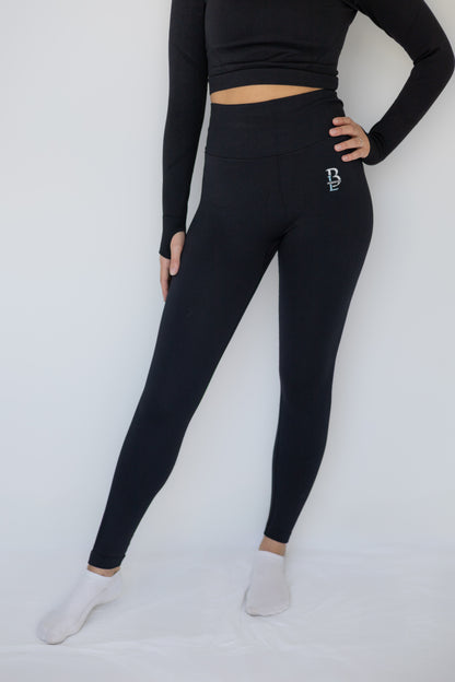 Seamless scrunch tights