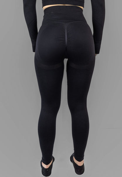 Seamless scrunch tights