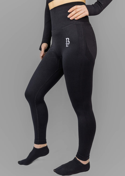 Seamless scrunch tights
