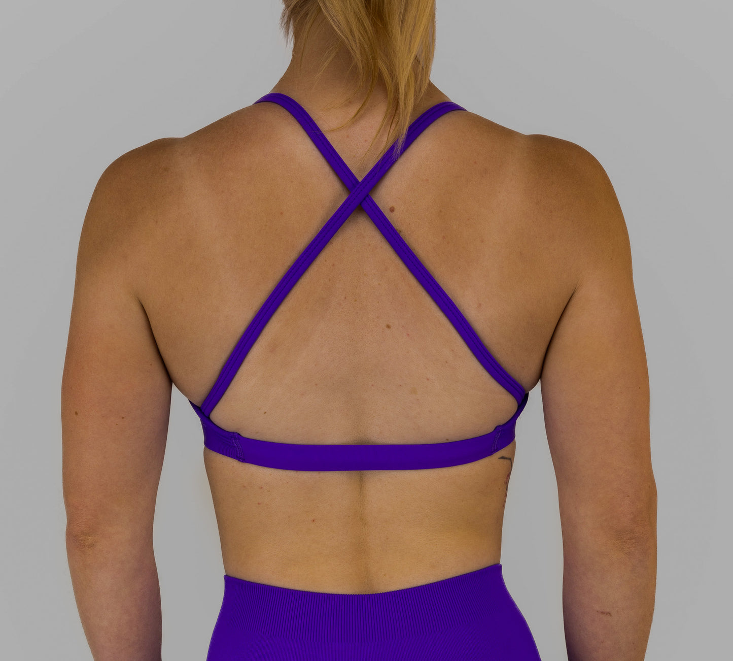 Cross back sports bra